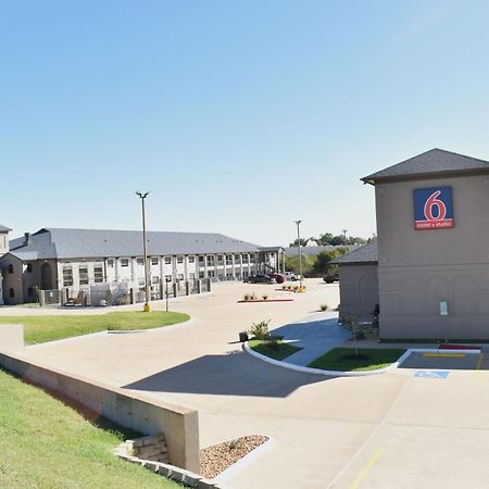 Motel 6-Brenham, Tx Екстериор снимка