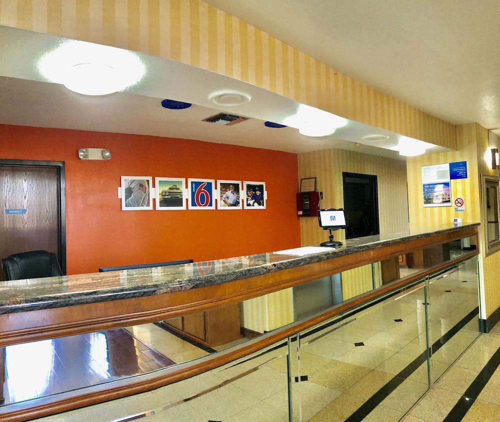 Motel 6-Brenham, Tx Екстериор снимка