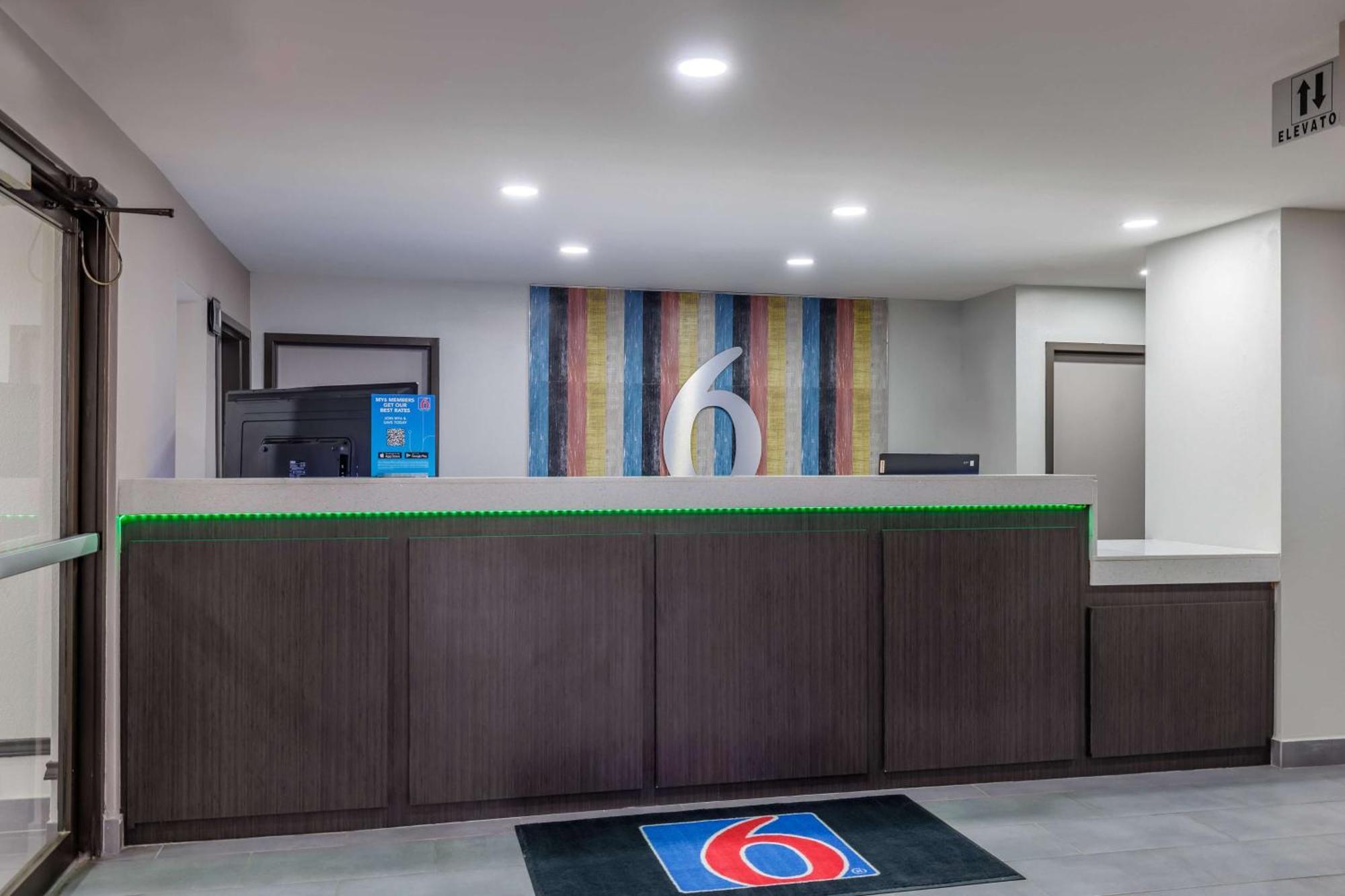 Motel 6-Brenham, Tx Екстериор снимка