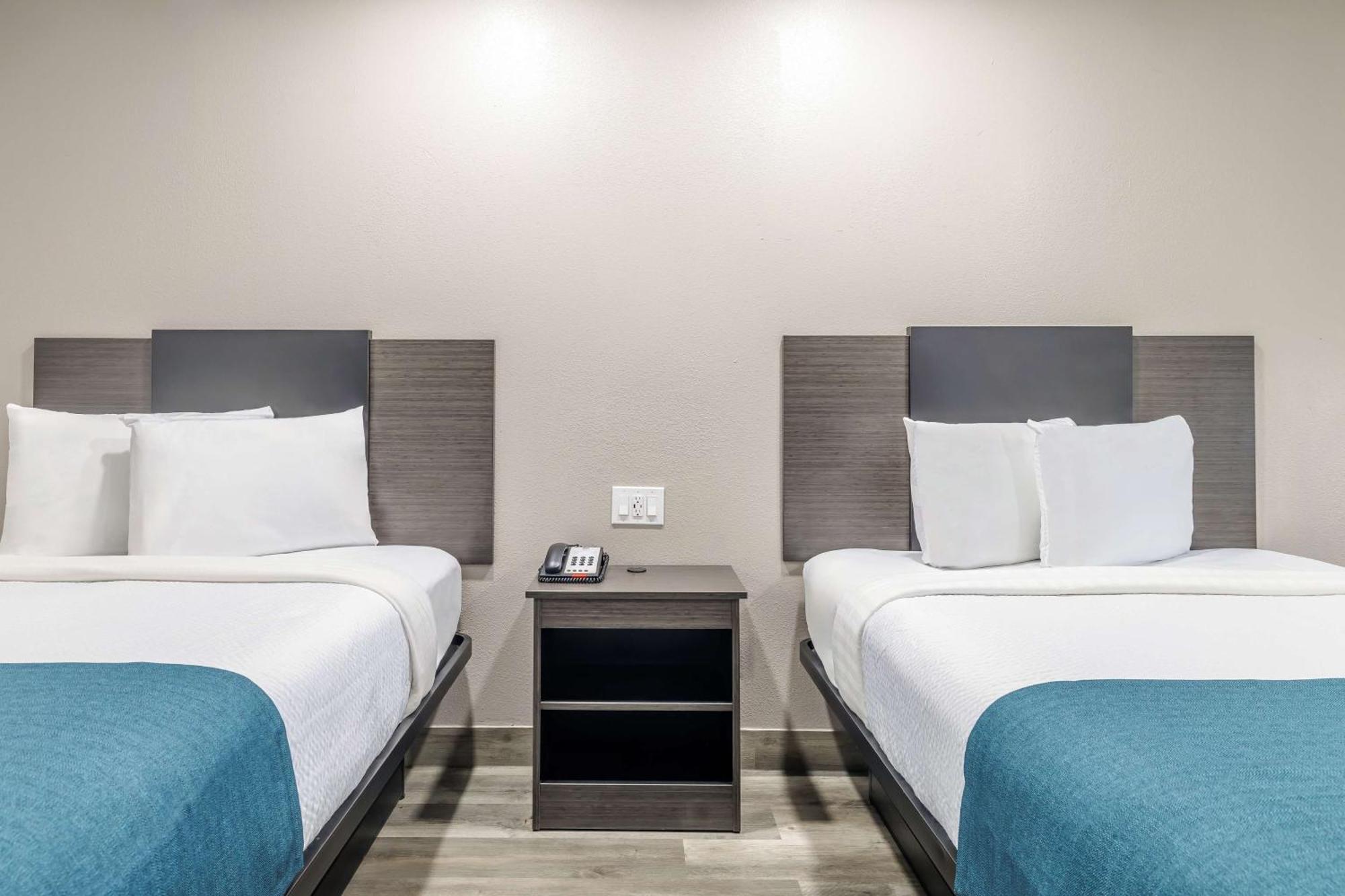 Motel 6-Brenham, Tx Екстериор снимка