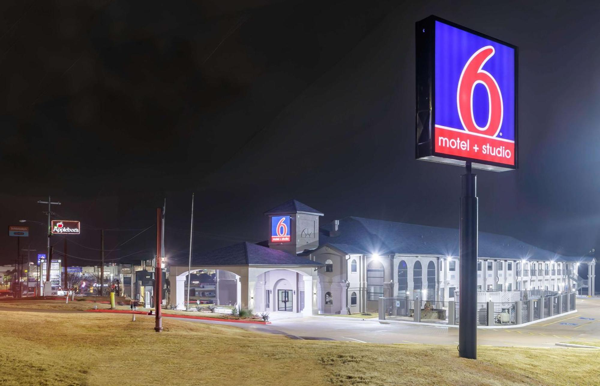 Motel 6-Brenham, Tx Екстериор снимка