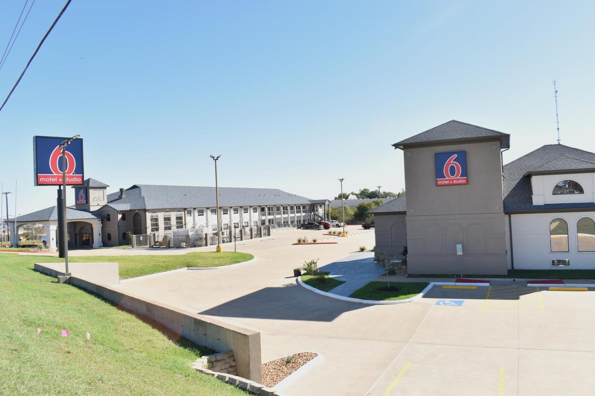 Motel 6-Brenham, Tx Екстериор снимка